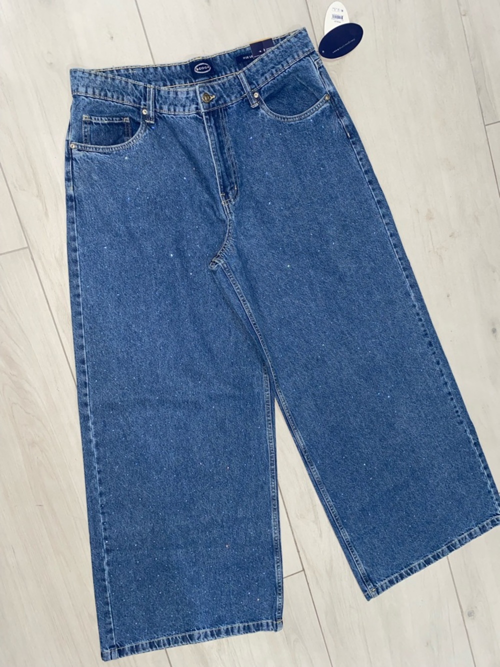 Straight Leg Women’s Jeans in Blue - Classic Fit